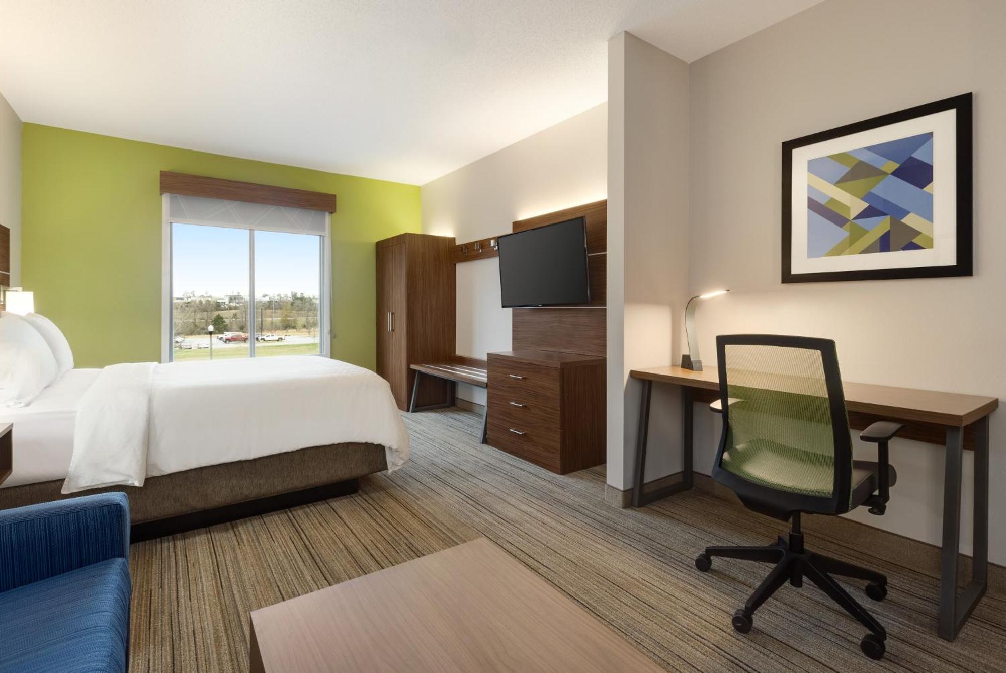 Holiday Inn Express Hotel & Suites Opelika Auburn By Ihg Exterior photo